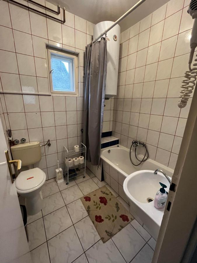 Apartamento Benitta Vendégház Hajdúszoboszló Exterior foto