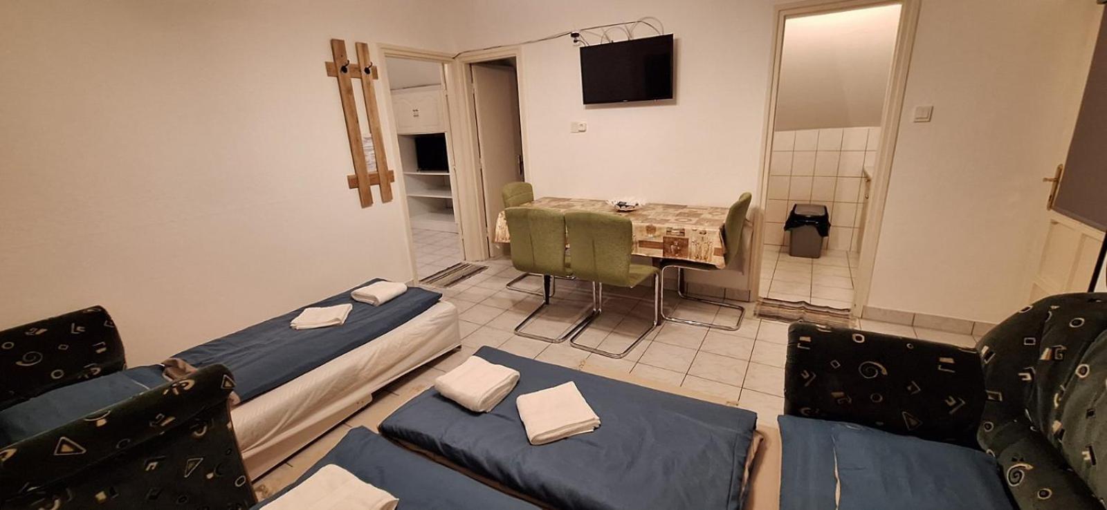 Apartamento Benitta Vendégház Hajdúszoboszló Exterior foto