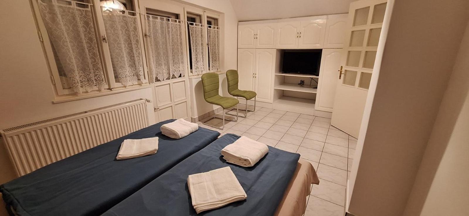 Apartamento Benitta Vendégház Hajdúszoboszló Exterior foto