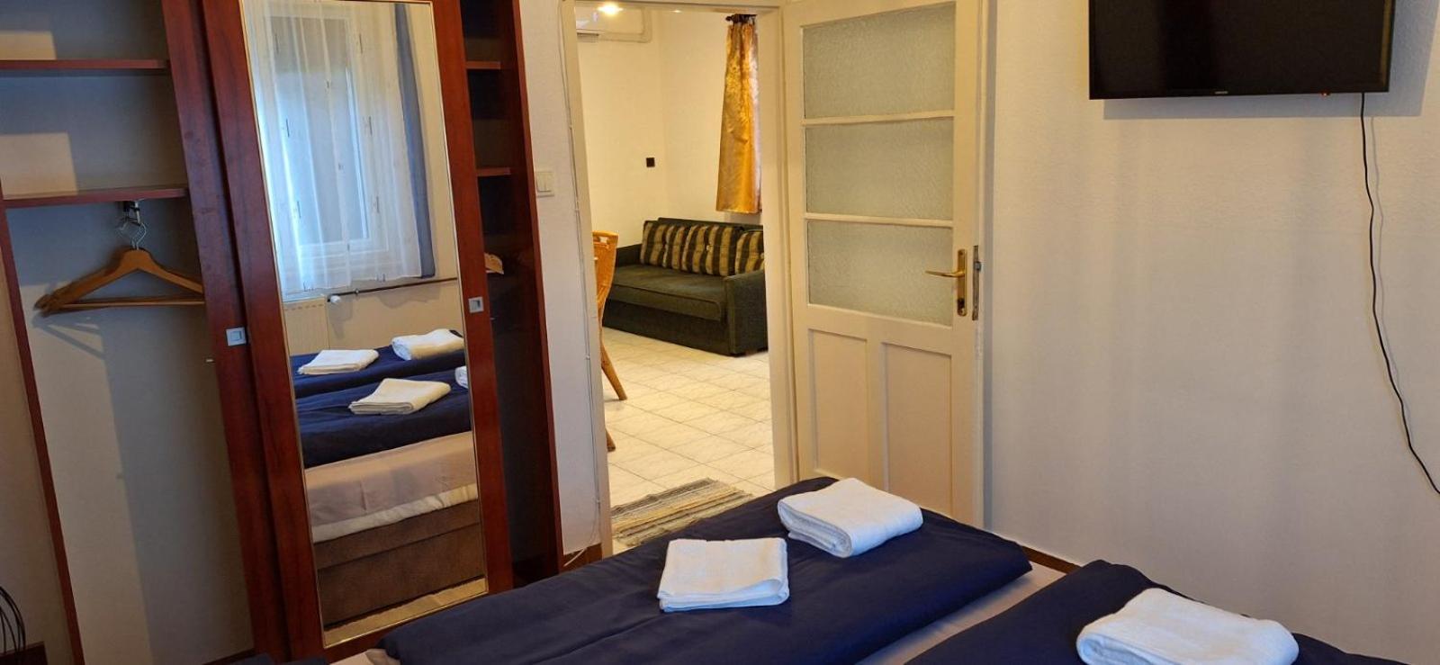 Apartamento Benitta Vendégház Hajdúszoboszló Exterior foto